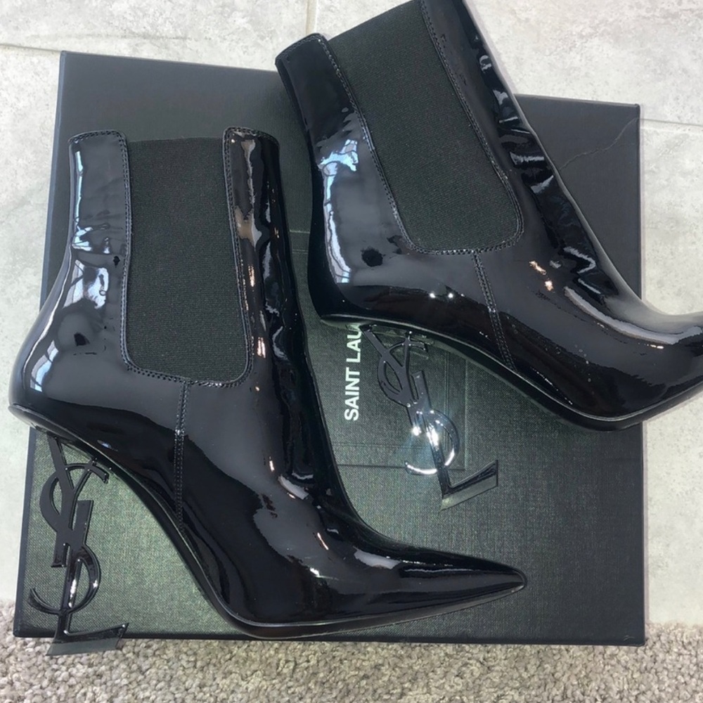 Saint Laurent Ankle Patent Leather Booties